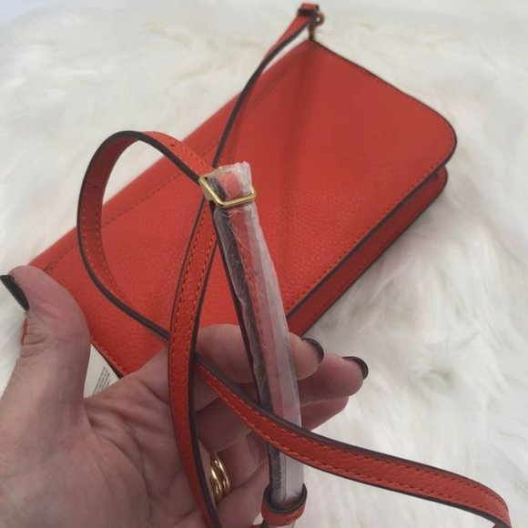 *SOLD* New Coach Polished Pebble Leather Hayden Crossbody - Red/Orange - Picture 6 of 10